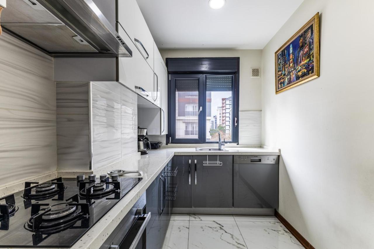 דירות איסטמבול Spacious Flat Near Bagdat Avenue In Suadiye מראה חיצוני תמונה